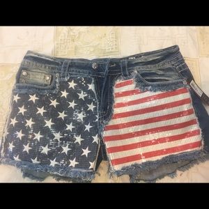America Miss Me shorts NWT